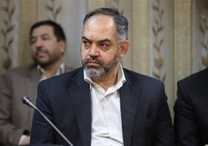 به دنبال پیدا کردن گونه‌های مثمر و مناسب و اقتصادی برای اقلیم قم باشیم