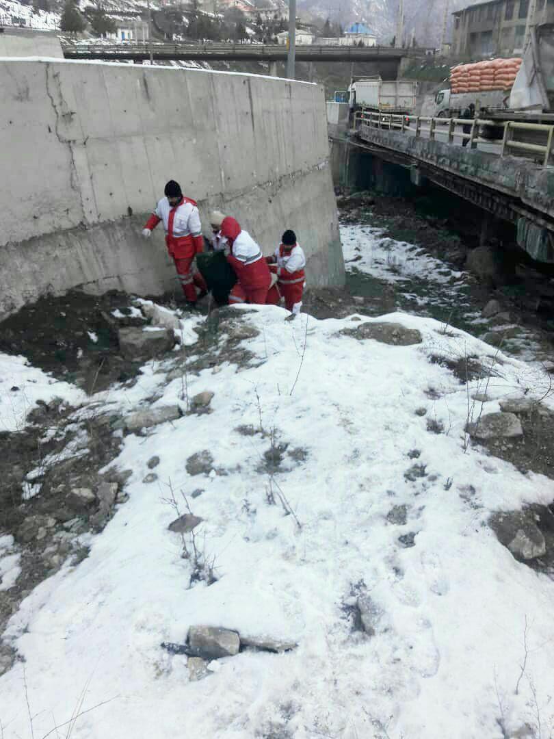 یک کشته بر اثر انحراف و واژگونی ایسوزو در محور سوادکوه