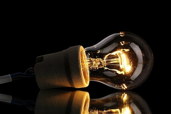 کاهش ۱۰ درصدی مصرف برق با خاموش کردن روشنایی&zwnj;های اضافی
