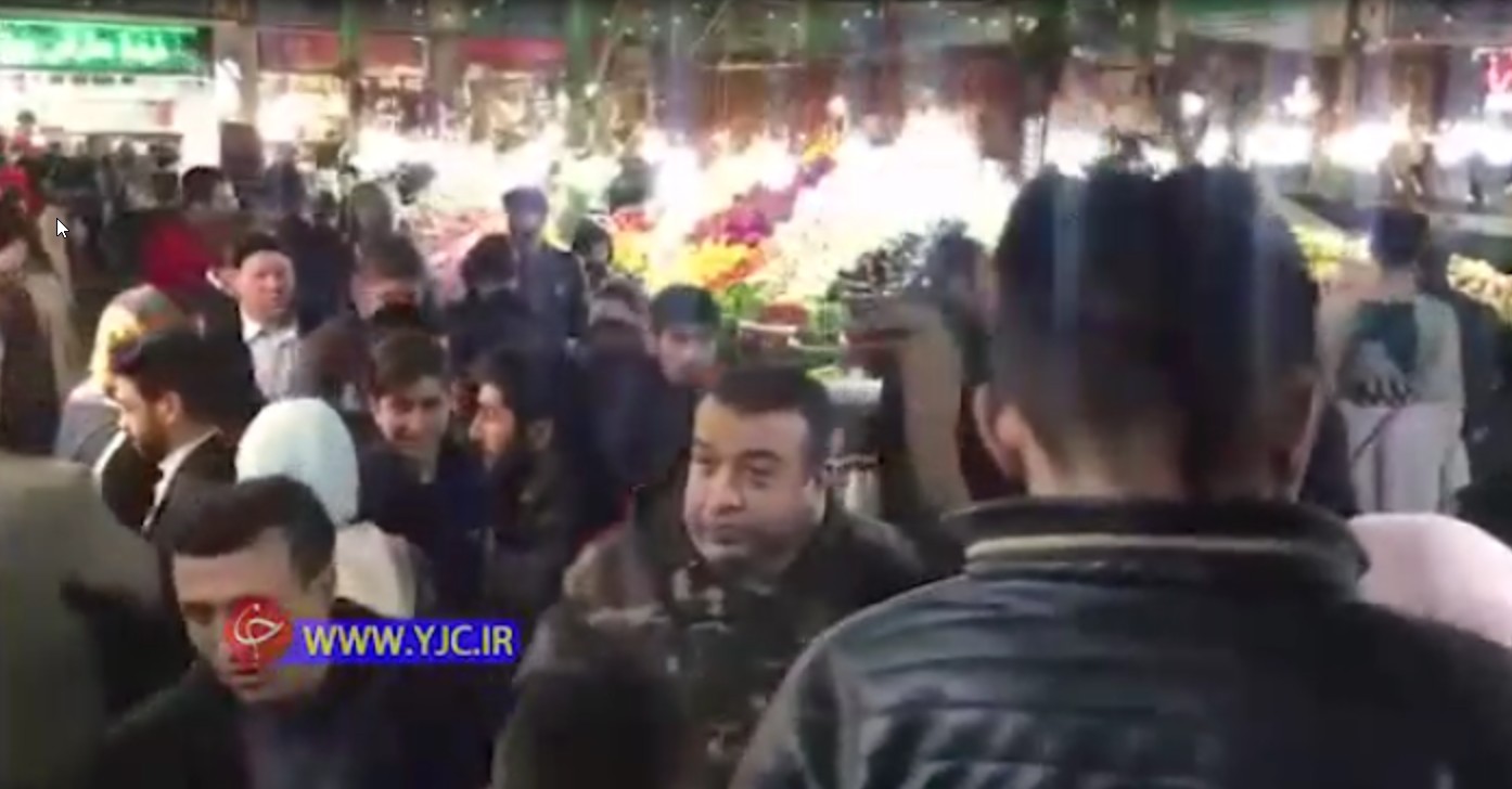 حال و هوای بازارها در شب میلاد حضرت زهرا (س) و روز مادر + فیلم