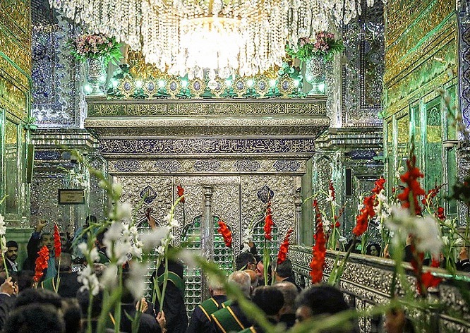سومین حرم اهل بیت غرق در نور و شادی