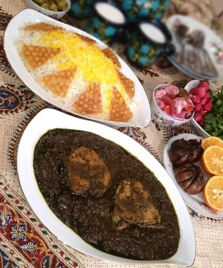 طرز تهیه&zwnj;ی دلمه قارچ با مرغ؛ سرشار از پروتئین