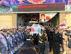 پیکر مطهر سرباز شهید امیر رضا رمضانی در مشهد تشیع شد