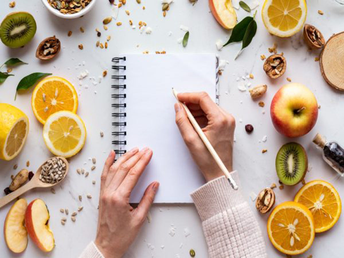 چند نکته&zwnj;ی تغذیه&zwnj;ای رژیمی برای خانم&zwnj;ها