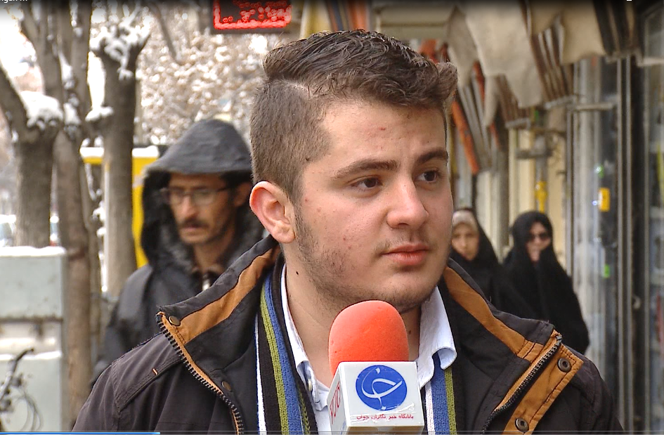 شهر رنگ و بوی انتخابات می دهد / تبلیغ از دنیای مجازی تا کوچه و پس کوچه های شهر