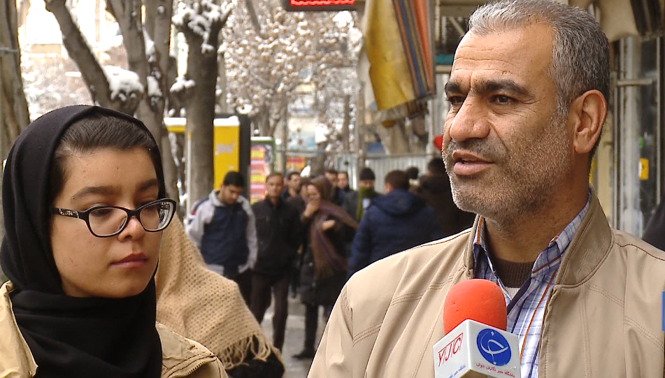 شهر رنگ و بوی انتخابات می دهد / تبلیغ از دنیای مجازی تا کوچه و پس کوچه های شهر