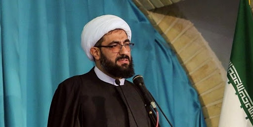 زن مظهر کرامت و مهربانی است