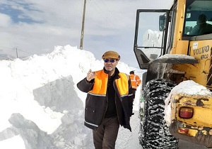 ۲۶ هزار کیلومترباند برف روبی در استان اردبیل/رها سازی ۱۱۰۰ خودروی گرفتار در برف