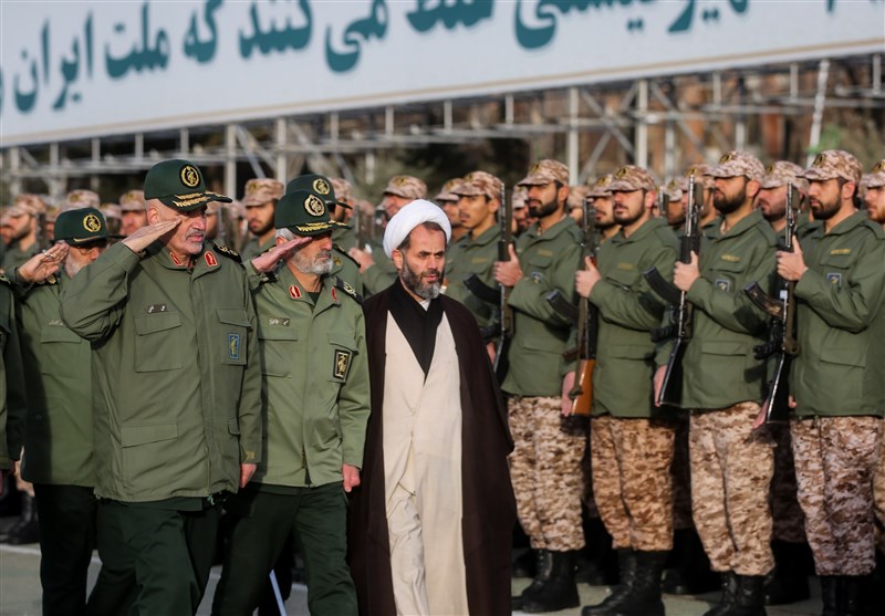 ازحضور تعدادی از مدیرانِ احمدی نژاد در یک لیست تا بازگشت سردار فضلی به دانشگاه افسری امام حسین(ع) ازحضور تعدادی از مدیرانِ احمدی نژاد در یک لیست تا بازگشت سردار فضلی به دانشگاه افسری امام حسین(ع)