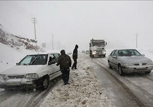 تردد در محور‌های کوهستانی گلستان با زنجیر چرخ امکان پذیر است
