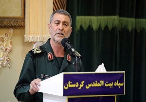همه ملت ایران قاسم سلیمانی هستند