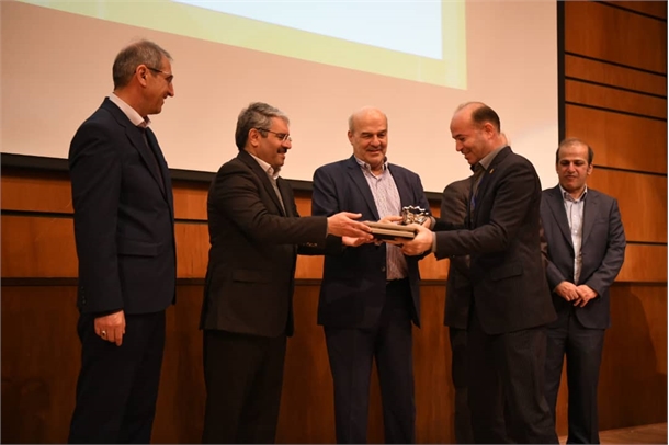 کسب تندیس واحد صنعتی و خدماتی سبز کشور به بنادر و دریانوردی سیستان و بلوچستان