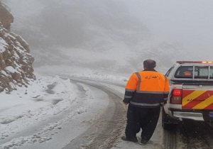 جاده‌های کردستان لغزنده است
