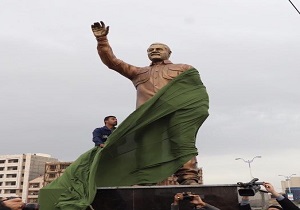 تندیس سردار شهید سلیمانی در اهواز رونمایی شد