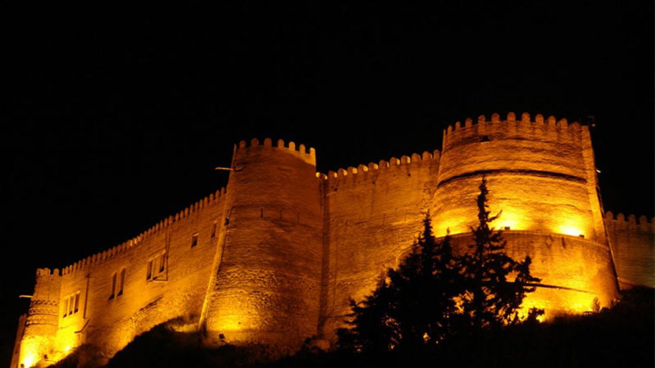 با جاهای دیدنی لرستان آشنا شوید/سفر به پایتخت چهار فصل ایران در ایام نوروز