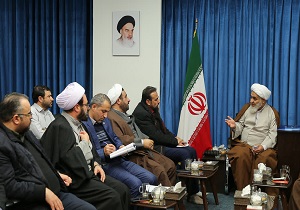 خروجی برنامه‌های اعتکاف افزایش جمعیت نمازگزاران باشد