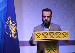 حضور مردم ایران در تشییع پیکر سردار  سلیمانی سیلی محکمی به آمریکا بود