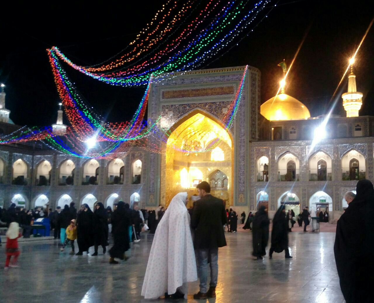 بیش از ۱۲ هزار زوج زیارت اولی به مشهد مشرف شدند