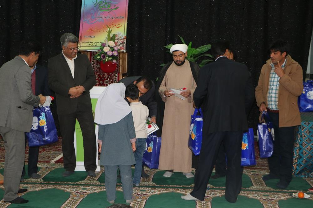 برگزاری جشن دانش و بزرگداشت روز زن در کاشمر