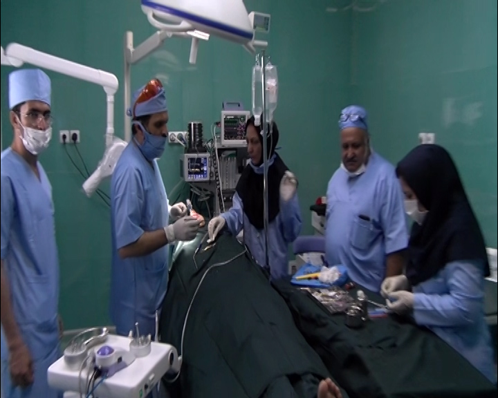 دندانپزشکی برای افراد کم توان و معلول کرمان