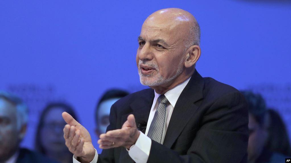 غنی: جنگجویان طالبان از جنگ خسته اند اما رهبران این گروه سرگرم تجارت و عیش و نوشند!