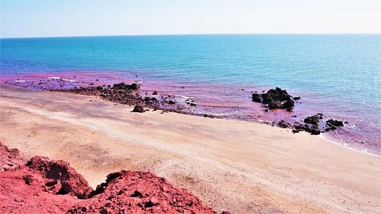 دیدنی های  ایران برای گردشگری زمستانی/ از بندر افسانه&zwnj;ای تا جزیره رنگ&zwnj;ها و شگفتی&zwnj;ها  + تصاویر