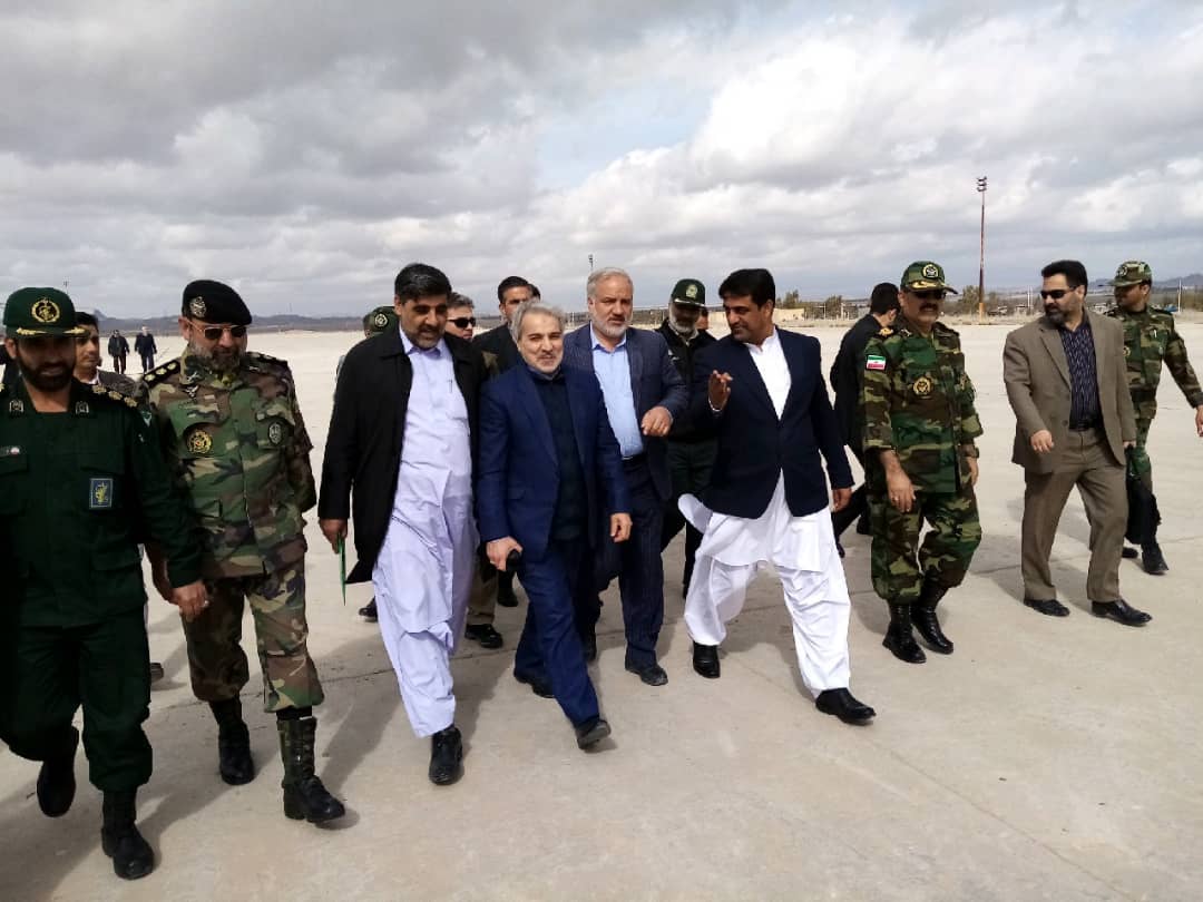 بخشی از آسفالت شهرک سازمانی خاش به بهره برداری رسید