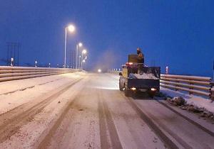 بیش از ۳ هزار تن ماسه و نمک در جاده‌های قزوین مصرف شد