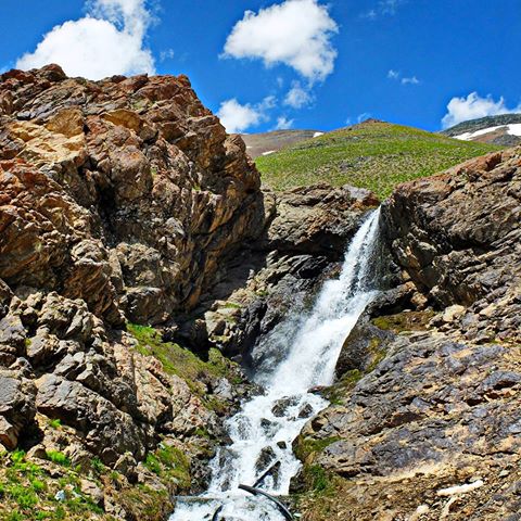 چند پیشنهاد جذاب فرهنگی برای آخر هفته بهمن ماه/ از تماشای &laquo;زیر پلک ماه&raquo; تا سفری هیجان&zwnj;انگیز به &laquo;لالون&raquo;