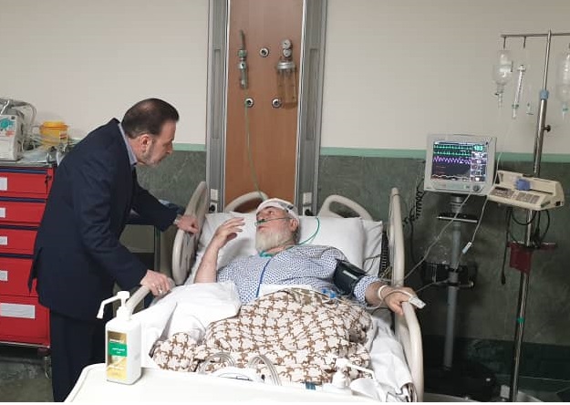 واعظی از حجت&zwnj;الاسلام والمسلمین شهیدی عیادت کرد