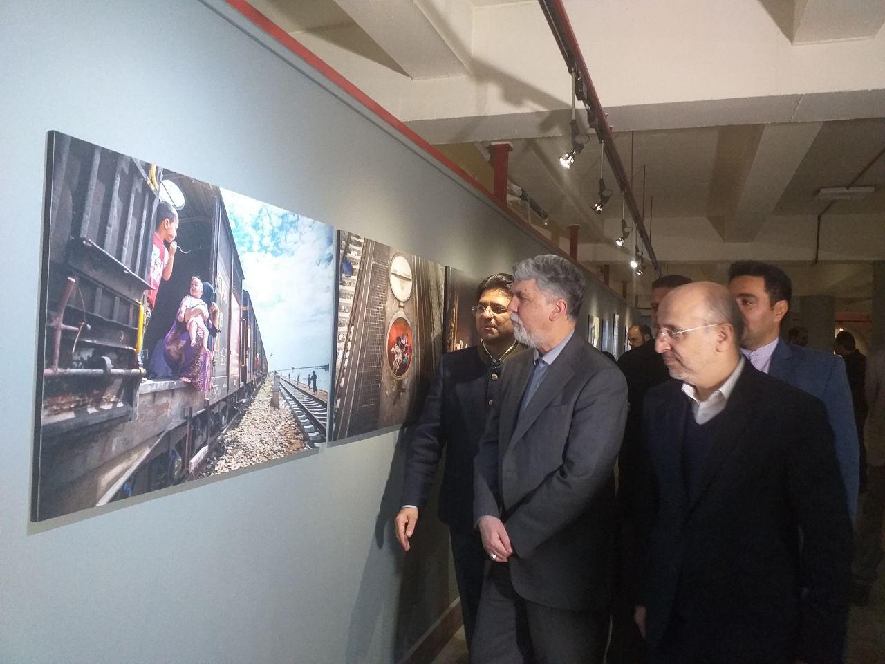 رفتار هنرمندان مانع درقبال تحریم مانع دو قطبی شدن فضا شد/ برخی دنبال جنگ های داخلی بودند