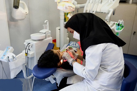 اجرای طرح دهان و دندان عاری از پوسیدگی برای دانش آموزان ایلامی