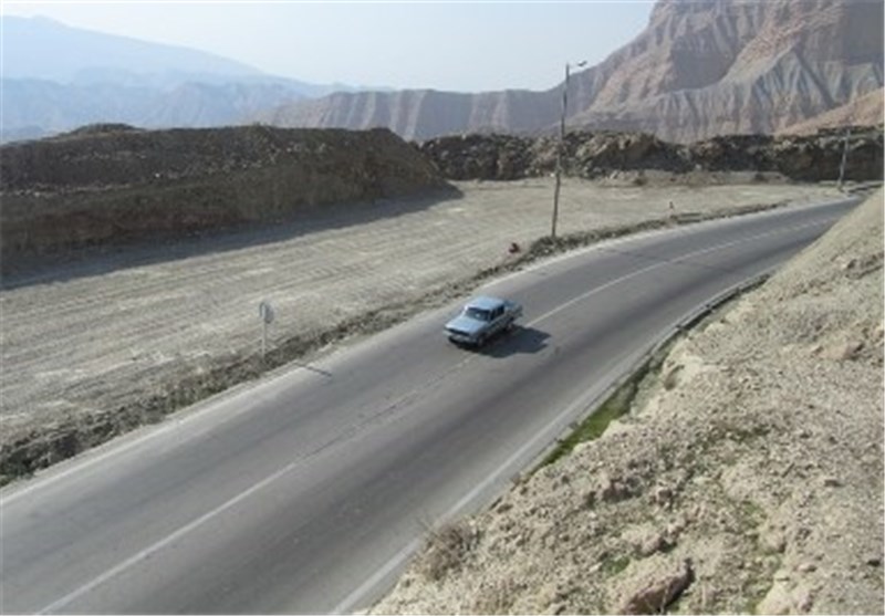 محور برازجان - کنارتخته بسته نیست