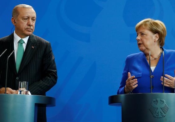 آغاز کنفرانس خبری اردوغان و مرکل