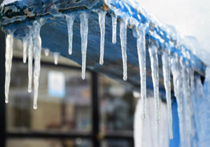 افت دما و یخبندان در آذربایجان‌غربی