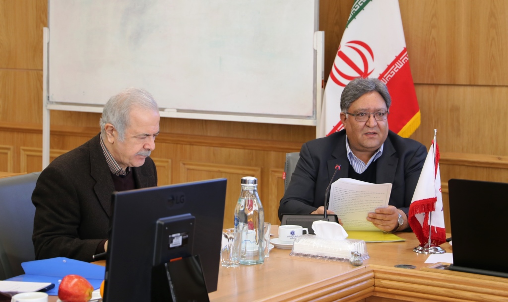 ۹۴ درصد صادرات زعفران، عمده&zwnj;فروشی بوده است/خراسان رضوی رتبه اول تولید وصادرات زعفران