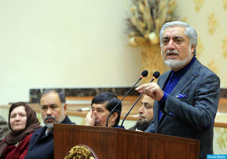 عبدالله: تصمیم گیری های یک جانبه &laquo;اشرف غنی&raquo; دیگر قابل تحمل نیست/ روند صلح نباید در انحصار ارگ باشد