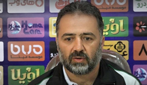 داور بازی ملاحظه پرسپولیسی‌ها را کرد / هوادران حریف فحش‌های بدی به بازیکنان ما دادند