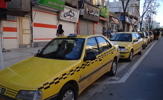 حذف سهمیه سوخت تاکسی‌های بدون پروانه از اول اسفند ماه سالجاری / امسال ۱۳۰۰ پروانه تاکسی در سنندج تمدید شد
