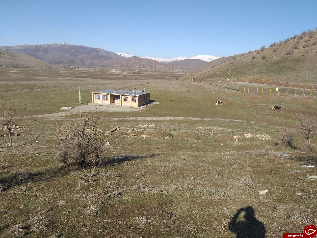 مدرسه بدون حیاط در روستای &laquo;صفر مرزی میرآباد&raquo; + تصاویر