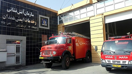 نجات دو نفر در دو عملیات آتش نشانان همدانی