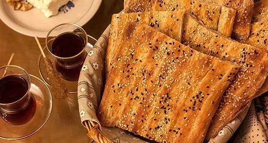 ایرانی‌ها به طور متوسط روزی چقدر نان می‌خورند؟