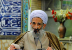 گرامیداشت شهدا هیچگاه نباید کمرنگ شود