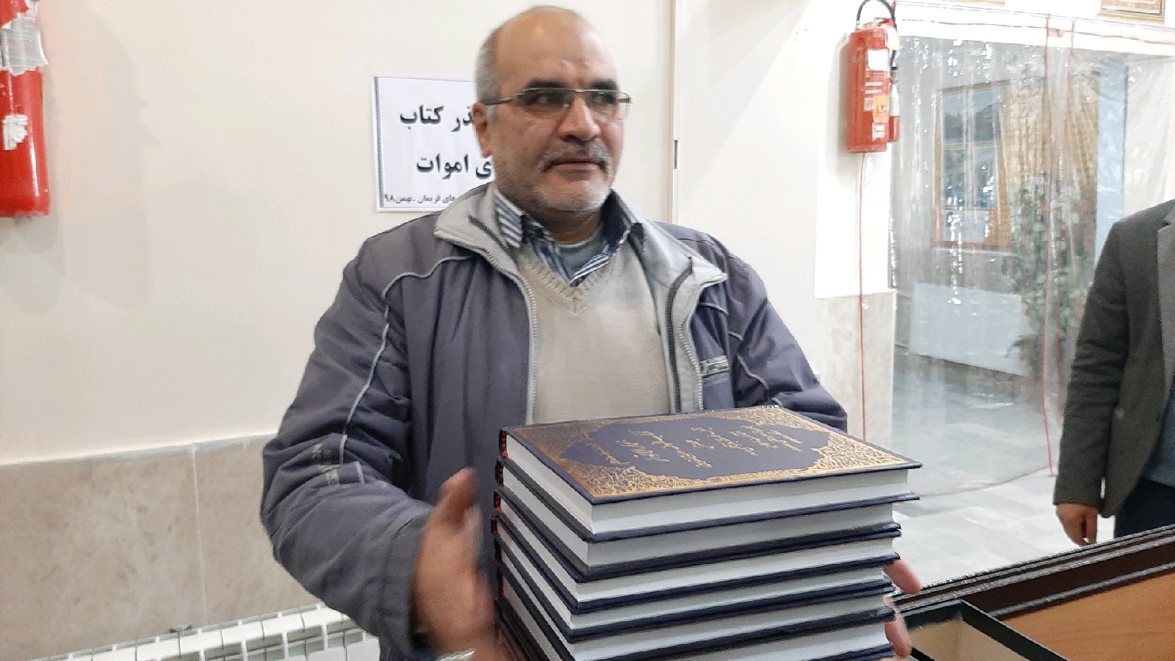 استقبال فریمانی&zwnj;ها از طرح نذر کتاب برای اموات
