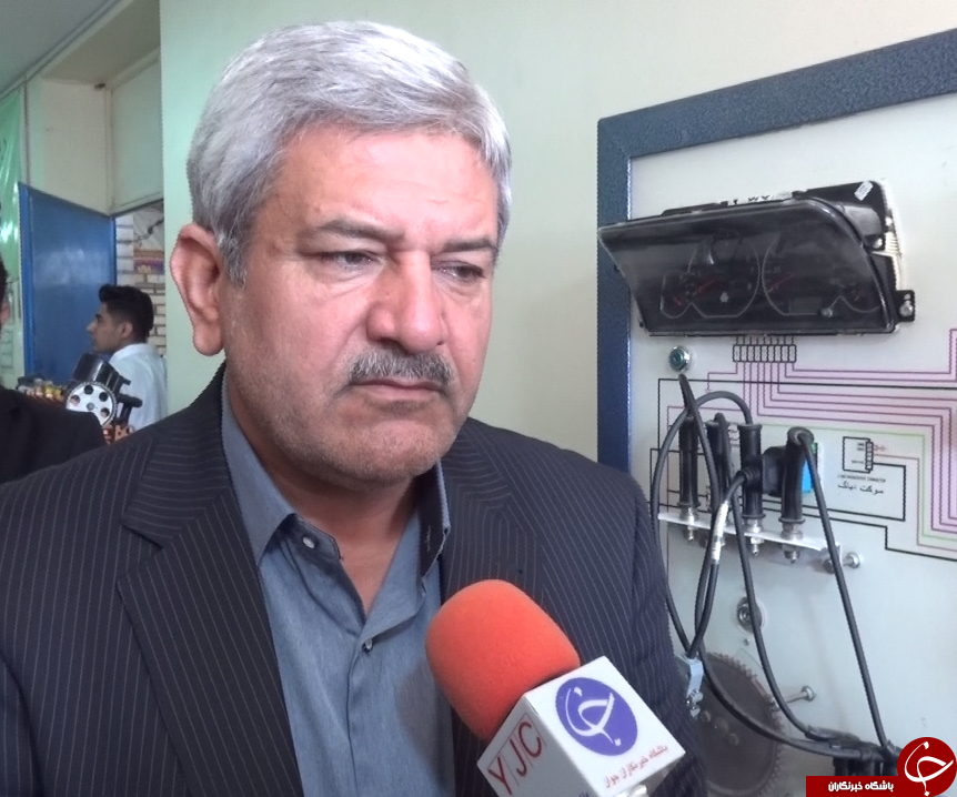 حاصل تلاش و تجربه دانش آموزان اهواز در نمایشگاه دست سازهها حاصل تلاش و تجربه دانش آموزان اهواز در نمایشگاه دست سازهها