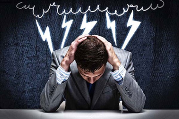 چگونه با تاثیر اتفاقات تلخ بر زندگی روزمره مقابله کنیم؟