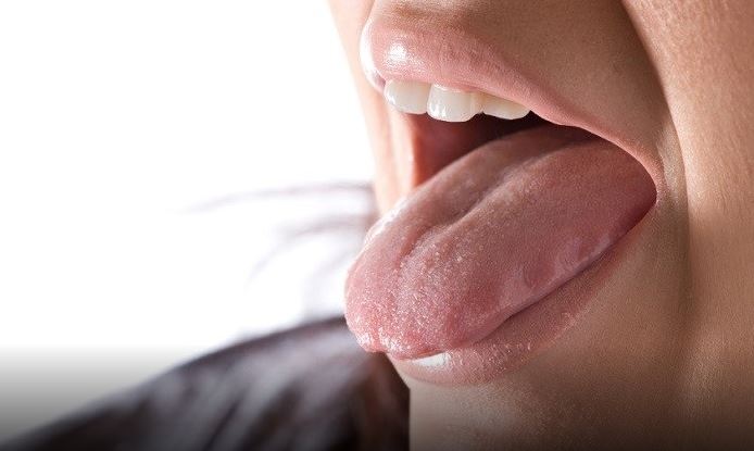 زمان طلایی برای پاک کردن زبان+روش