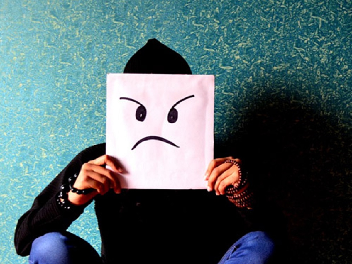 با آثار بدبینی آشنا شوید