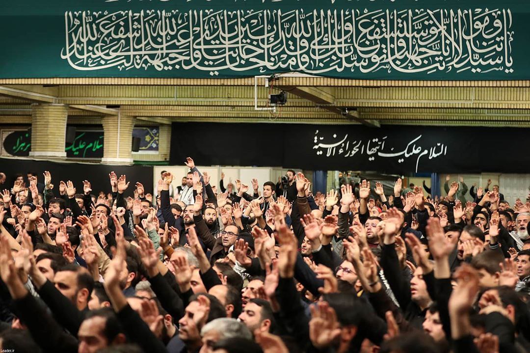 تصاویری از مراسم عزاداری شب شهادت حضرت زهرا (س) در بیت رهبری