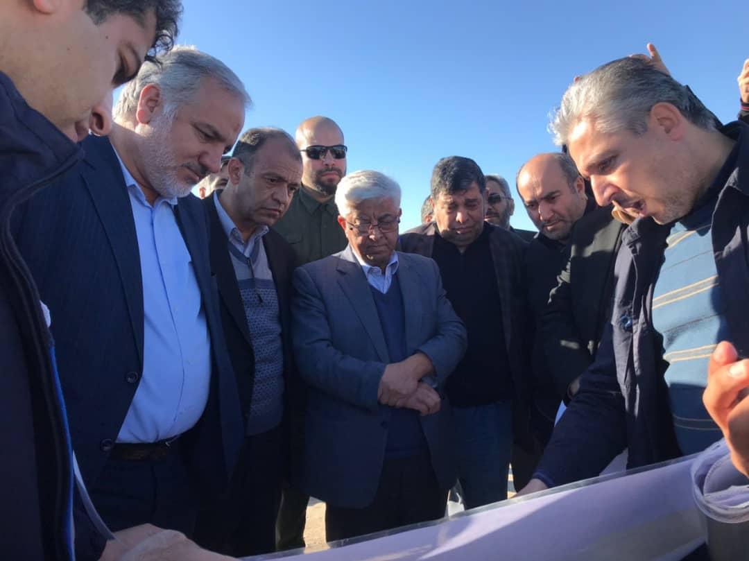 بازدید سرپرست وزارت جهاد کشاورزی از اجرای طرح انتقال آب به دشت سیستان